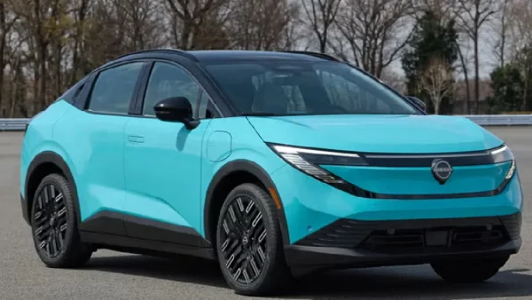 Nissan Leaf Named Most Affordable EV With 300-Mile Range for 2026