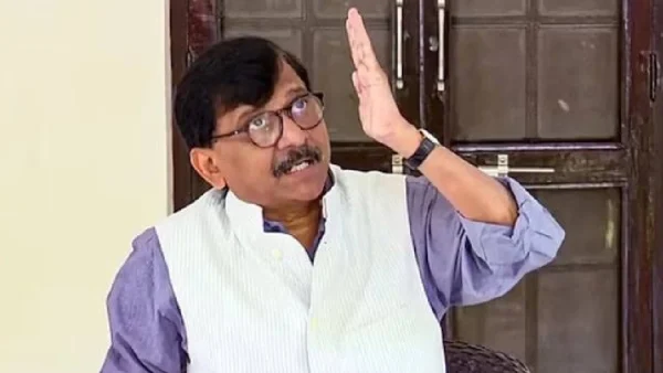 Disqualification Threat for 6 Rebel Shiv Sena UBT MPs Who Skipped Delhi Meet