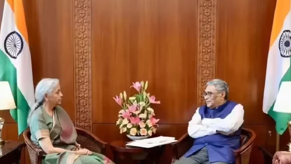 Financial Blueprint: Swapan Dasgupta Holds Delhi Meetings Ahead of Bengal Budget