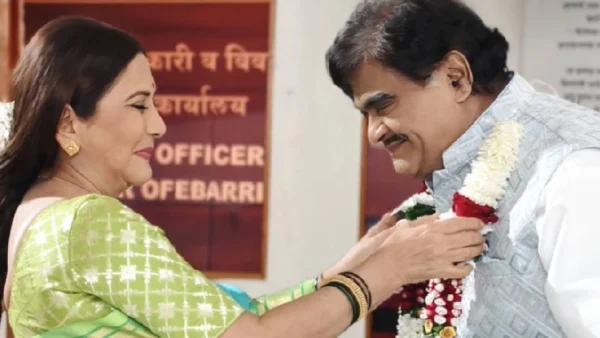 Hum Paanch Star Ashok Saraf Renews Vows With Wife Nivedita on 37th Anniversary