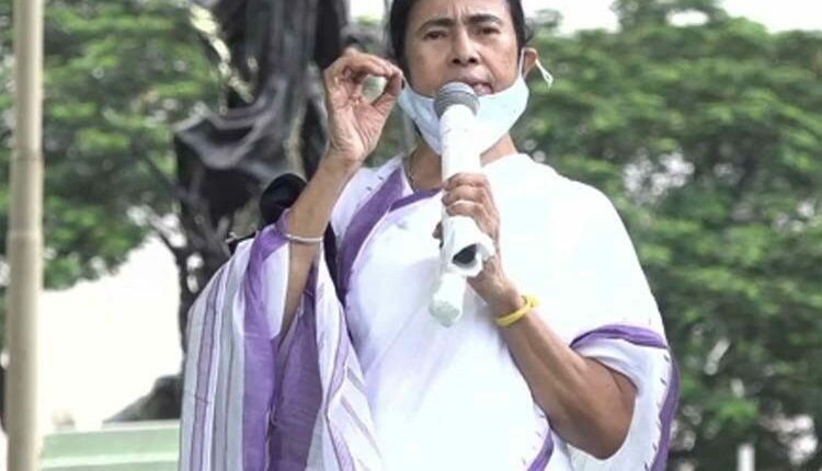 mamata hathras padyatra