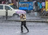 Bengaluru Weather Alert: বেঙ্গালুরুতে আজ মেঘলা আকাশ ও বৃষ্টি, কর্নাটকের একাধিক জেলায় ইয়েলো অ্যালার্ট