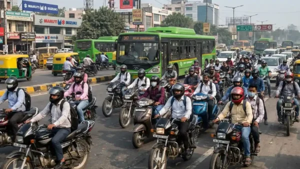 দিল্লি: ২০২৮ সাল থেকে নিষিদ্ধ পেট্রোল চালিত দু-চাকা, দূষণ কমাতে বড় পদক্ষেপ সরকারের