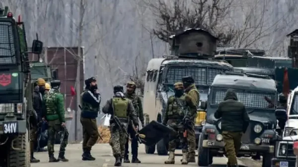 Jammu Kashmir: রাজৌরি সেক্টরে নিয়ন্ত্রণরেখার কাছে ল্যান্ডমাইন বিস্ফোরণ, রুটিন টহলদারির সময় জখম ৩ ভারতীয় সেনা