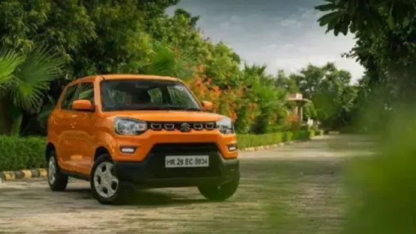 Maruti Suzuki S-Presso: দু’চাকার বাজেটে মিলবে এসইউভি-র ফিল, মধ্যবিত্তের মন কাড়ছে মারুতির এই পকেট ফ্রেন্ডলি চার চাকা