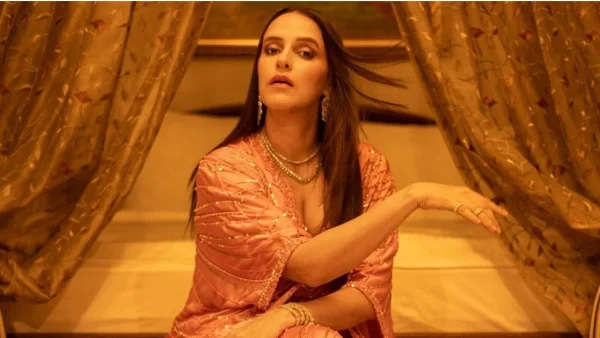 পাপারাৎজিদের ওপর চটলেন নেহা ধুপিয়া, ইভেন্টে ছবি তোলার ধরন নিয়ে তুললেন প্রশ্ন